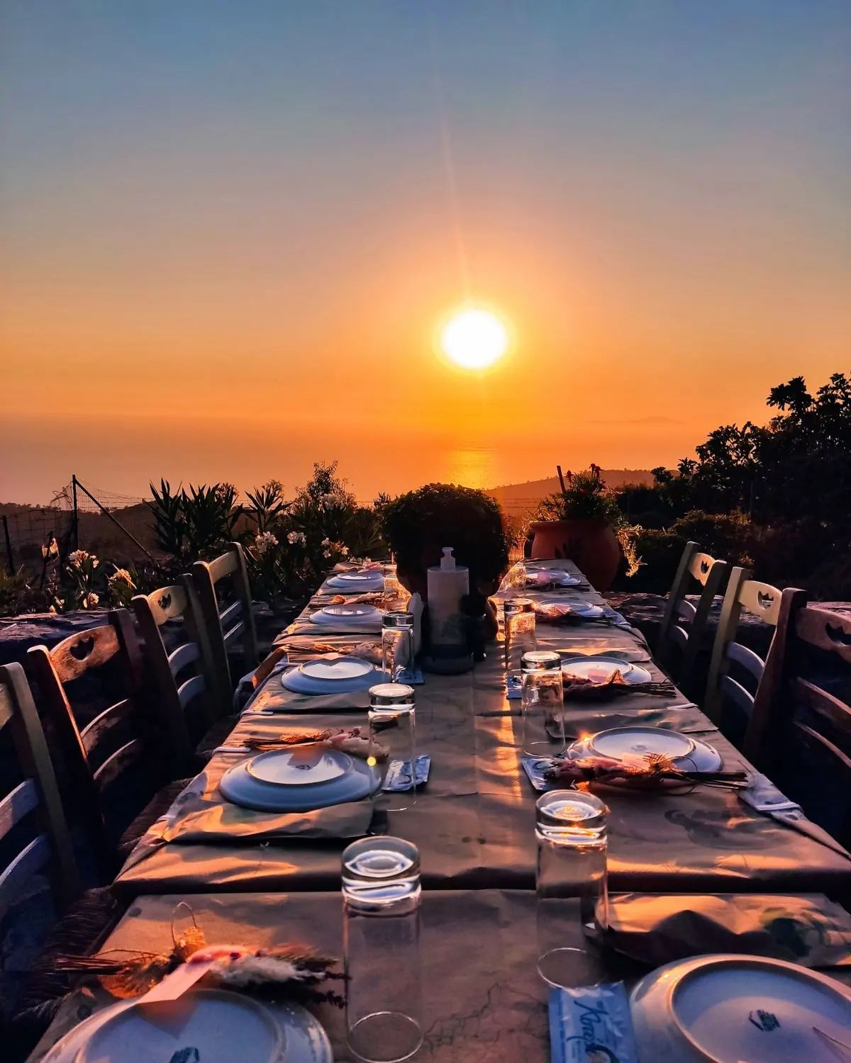 Sunset dining table at Asteri in Chios